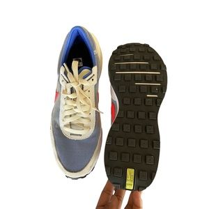 Brand new Nikes 7Y boys size 9 in womens